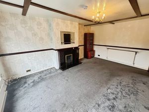 Lounge- click for photo gallery